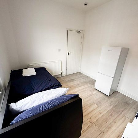 149 Budget Guesthouse London Exterior photo
